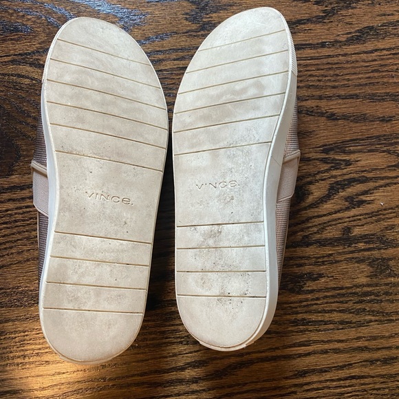 VINCE Gold Metallic Sneakers size 9 - Picture 4 of 9